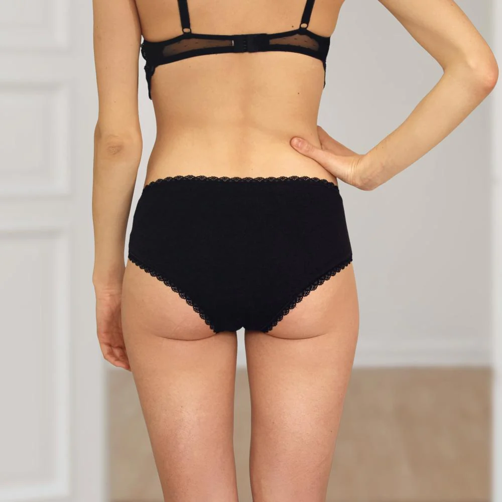 Shorty Armande x Mutuale - Image 8